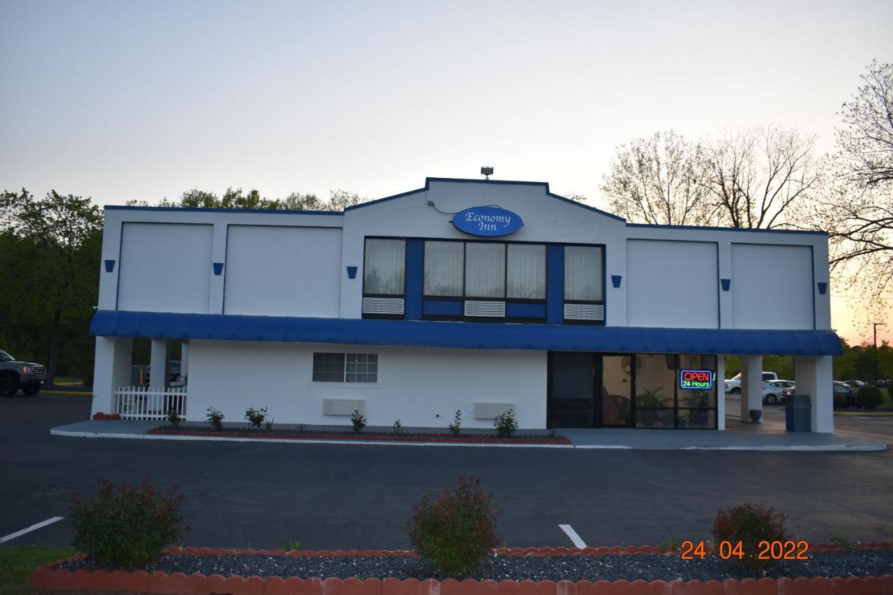Economy Inn Norge Kültér fotó