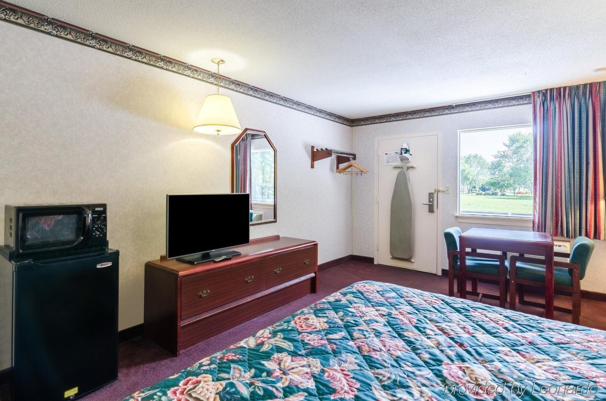 Economy Inn Norge Kültér fotó